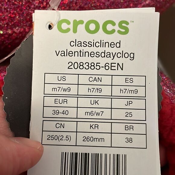 NWT Crocs Classic Lined Valentine's Day 2023 Clog Women Size 9 (208385-6EN) - Picture 10 of 10
